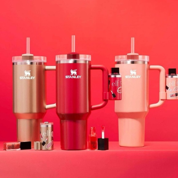 Stanley Cup Lip Gloss Holder ( e.l.f. Tumbler Lip Oil Holder - Red Delicious - Picture 7 of 9